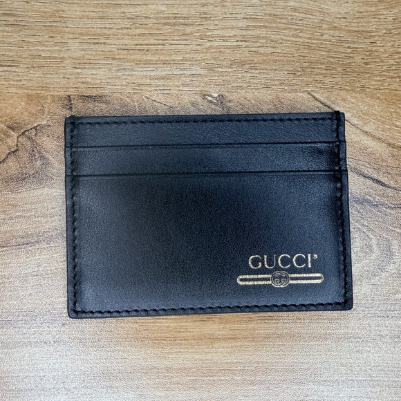 NWOT GUCCI Black Card HolderWallet Leather